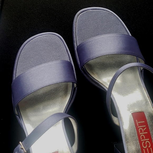 Espriit Satin Heels - Picture 12 of 12